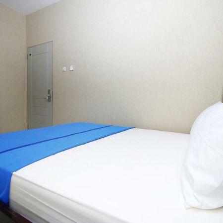 Kamar Keluarga Kampung Bali III Jacarta Exterior foto