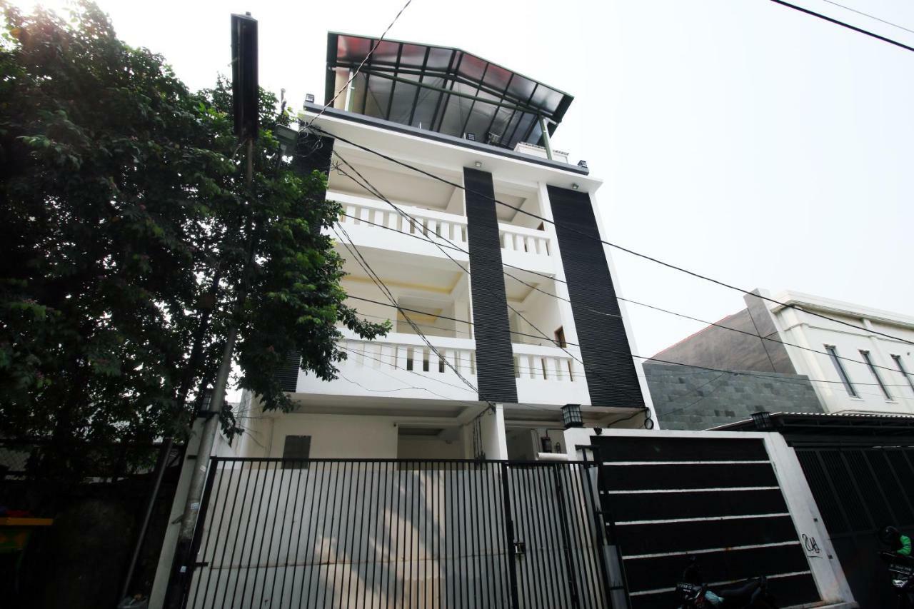 Kamar Keluarga Kampung Bali III Jacarta Exterior foto
